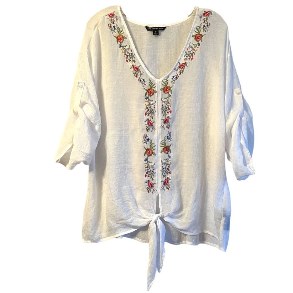 Zac & Rachel Woman White Embroidered Tie Front Top 2X